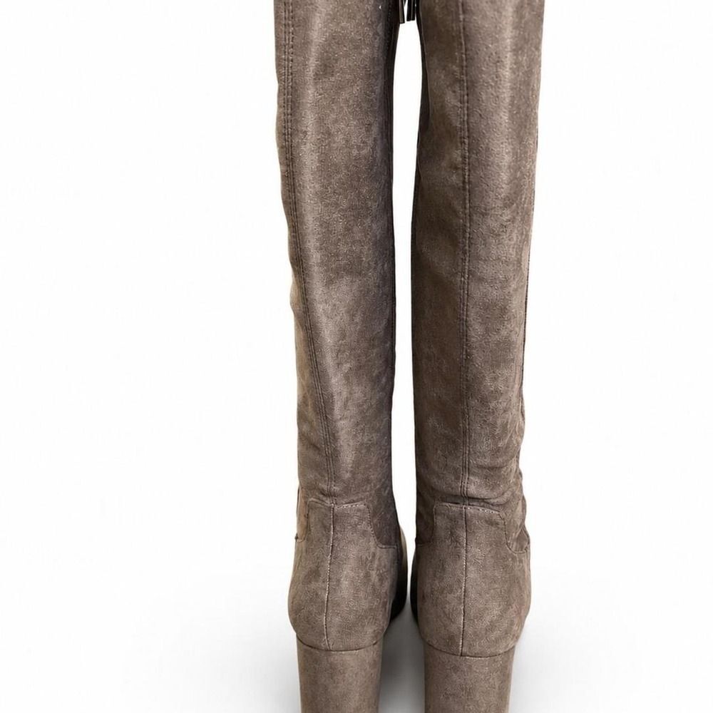 Anne Klein Toronto Taupe Faux Suede Knee High Boots Size 7 Square Toe NIB - Picture 4 of 8